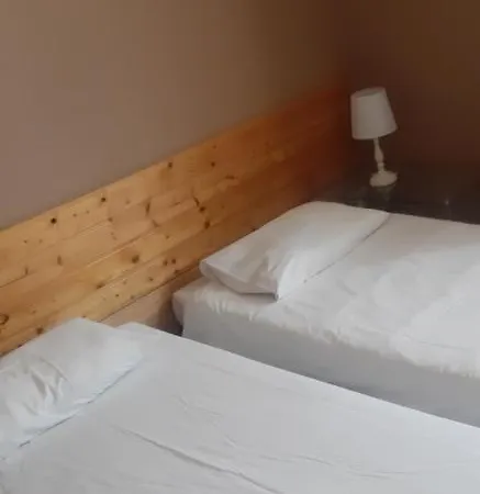 Mona-Pracownicze Noclegi Robotnicze-Tani Nocleg Na Miesiac Hostel